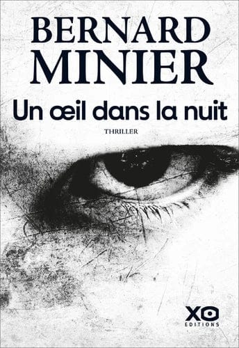 Un œil dans la nuit
