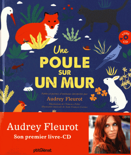 Une poule sur un mur