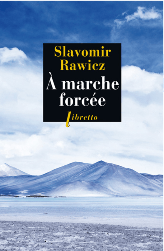 À marche forcée