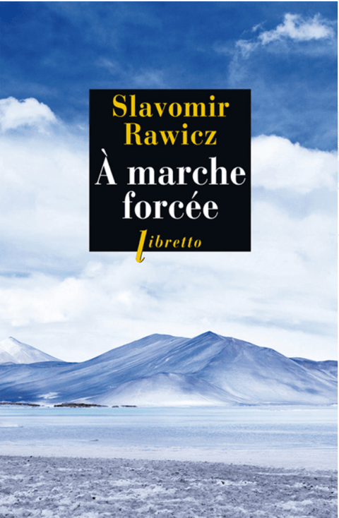 À marche forcée