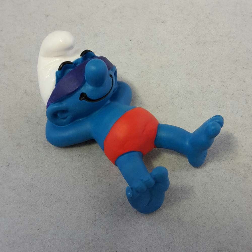 Figurine - Schtroumpf couché